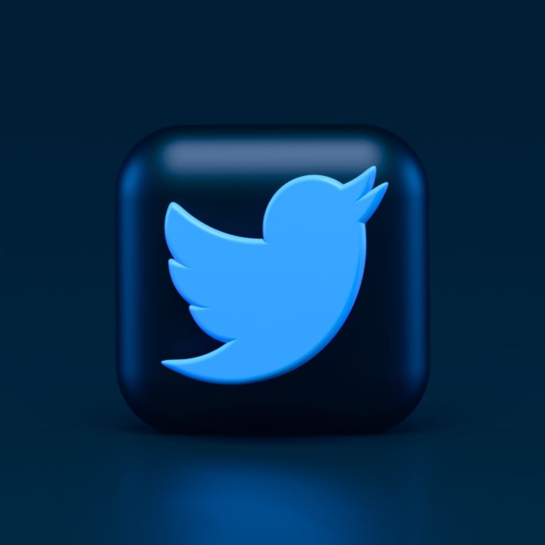 Twitter Twitter